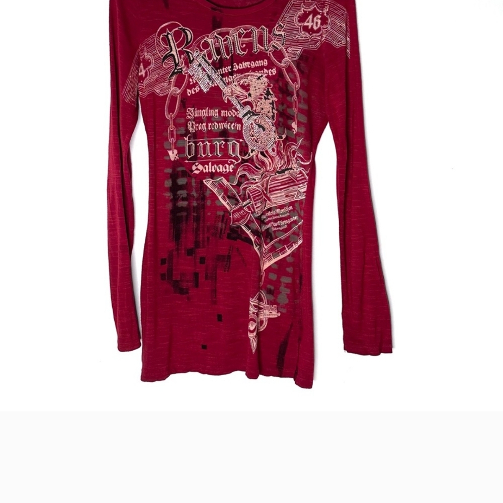 SALVAGE Long Sleeved T-shirt With Rhinestones. M